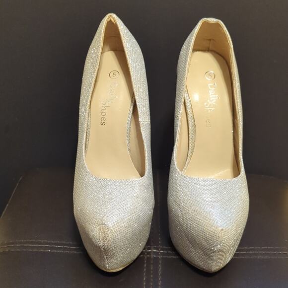 Daily Shoes Platform Bodycon Club Party Glitter Sparkle Silver High Heels NWOT - Picture 3 of 6